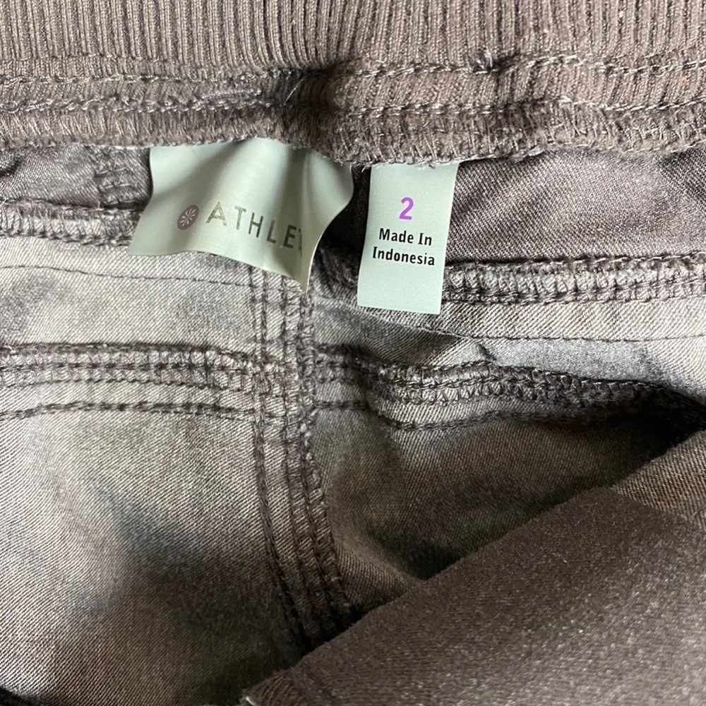 ATHLETA Gray Shasta Hiking Pants 2 - Picture 9 of 10